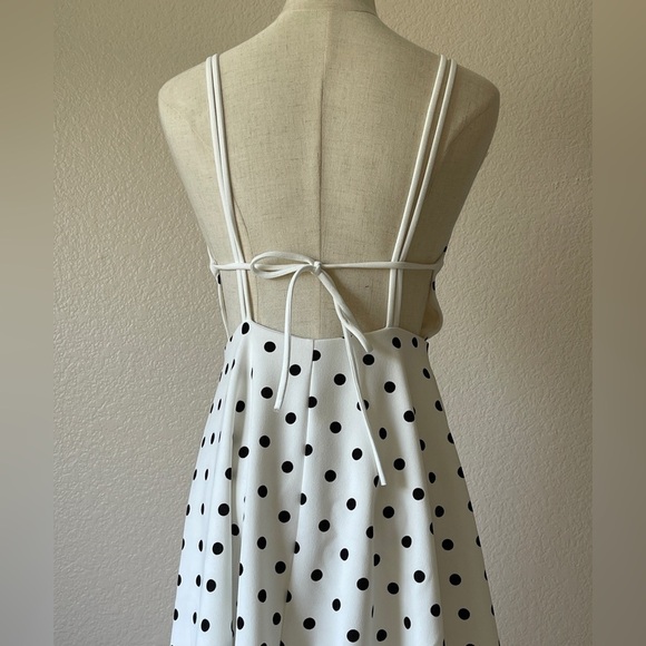 BIN#6 - CEFIAN White Polka Dot Backless Mini Dress Small - Picture 6 of 7